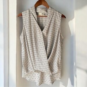 ❣️2/$15❣️ everleigh Cream and Black Print Wrap-Look Sleeveless Tank Top Blouse